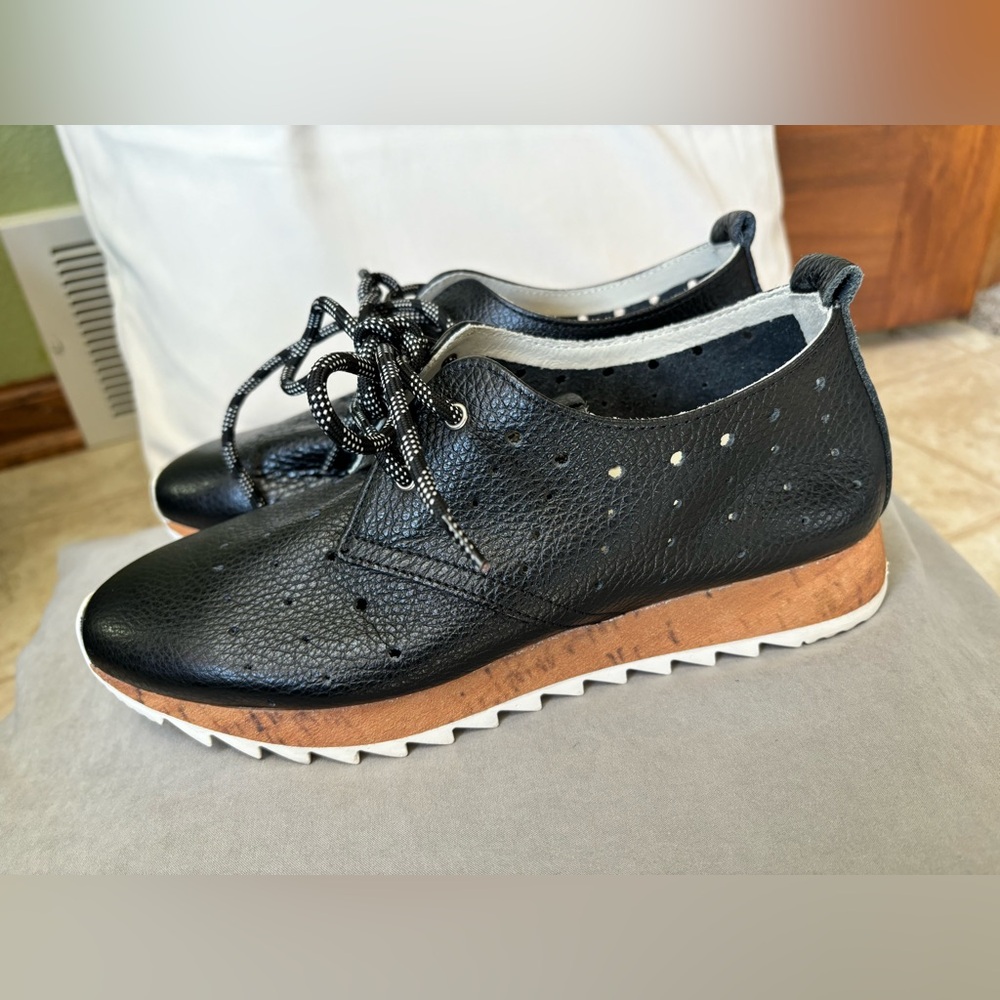 Ateliers Leather Shors Bosnia Sz 38 EU - 8 US